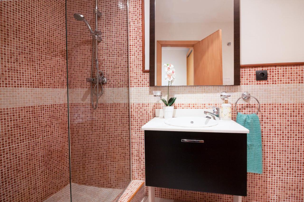 Sea & Wave Carreteria Apartment Malaga Exterior photo